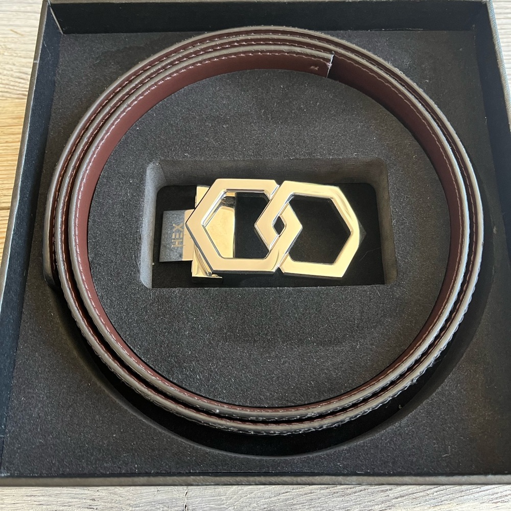 Men's Hex-tie Reversible Belt w/ Silver Buckle